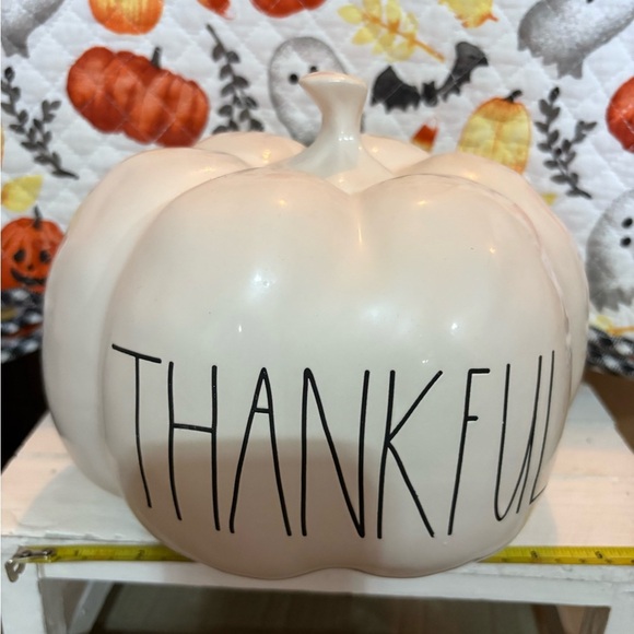 Rae Dunn Artisan Pumpkin Collection Ceramic Decor - Picture 1 of 5